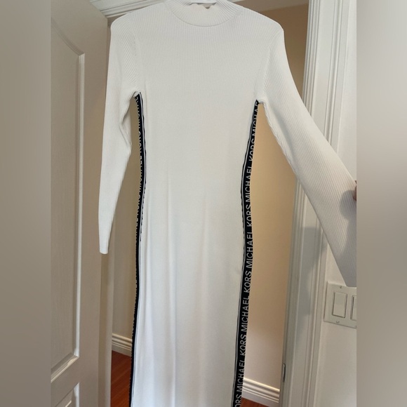 Michael Kors Dress - Picture 2 of 5